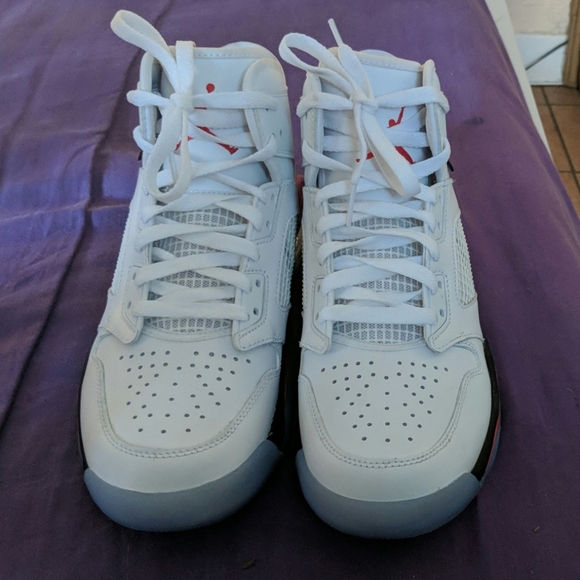 Jordan Mars 270 - Picture 1 of 8